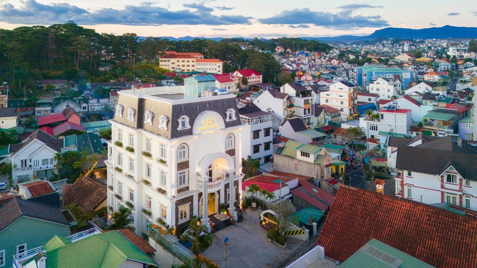 Minh Chien Hotel Да Лат Екстериор снимка