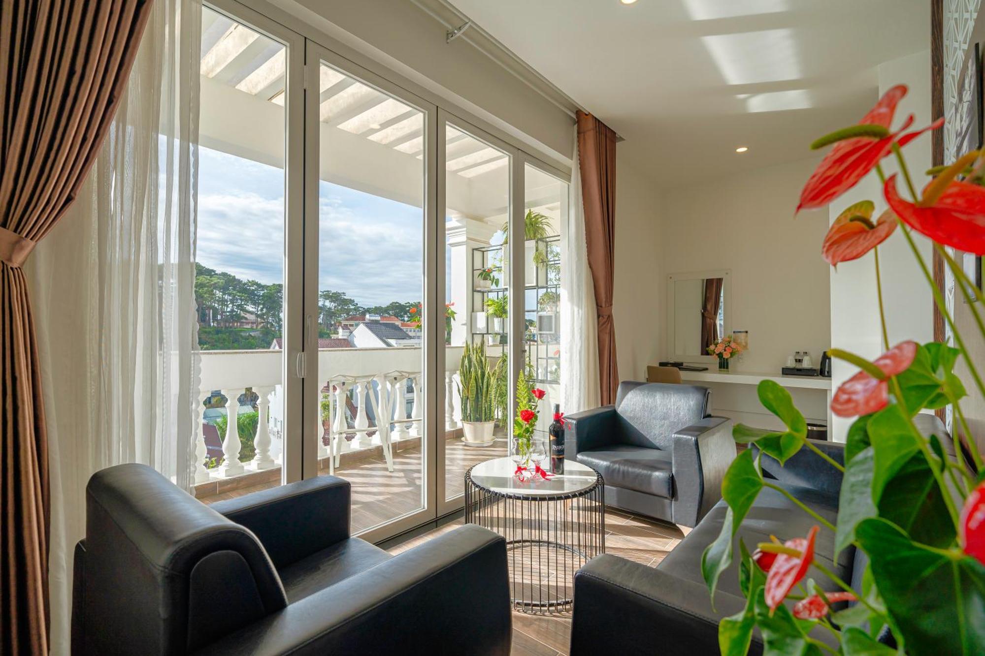 Minh Chien Hotel Да Лат Екстериор снимка
