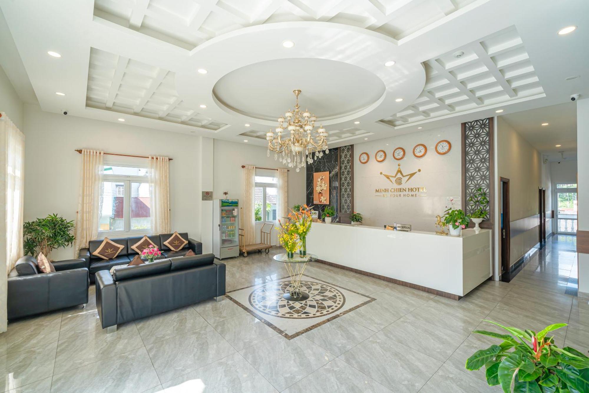 Minh Chien Hotel Да Лат Екстериор снимка
